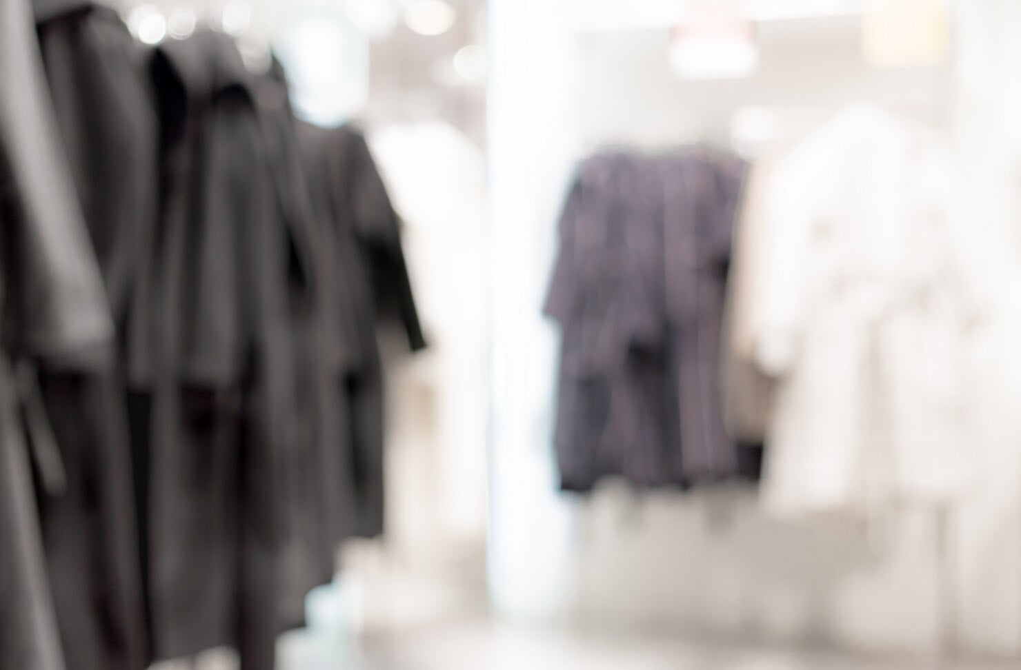 blurred-background-clothing-store_1258-82.jpg__PID:38565f83-3af5-4078-a602-551d2a558d97